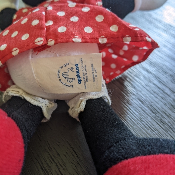 Vintage Applause Plush Minnie Mouse - Picture 3 of 3